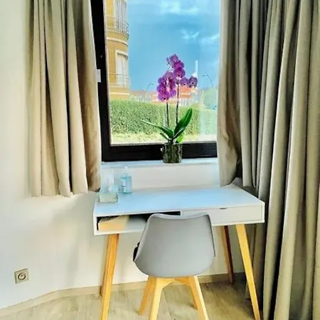 Lejlighed Crw Flat - Spacious Ground Floor With Garden *
